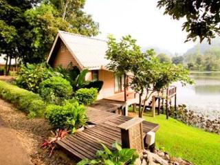 The Nature Club Resort Sangkhla Buri Dış mekan fotoğraf